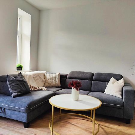 Neu Sanierte Wohnung Mit Balkon Und Stellplatz Эрфурт Экстерьер фото