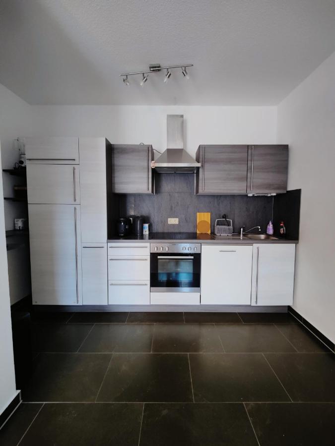 Neu Sanierte Wohnung Mit Balkon Und Stellplatz Эрфурт Экстерьер фото