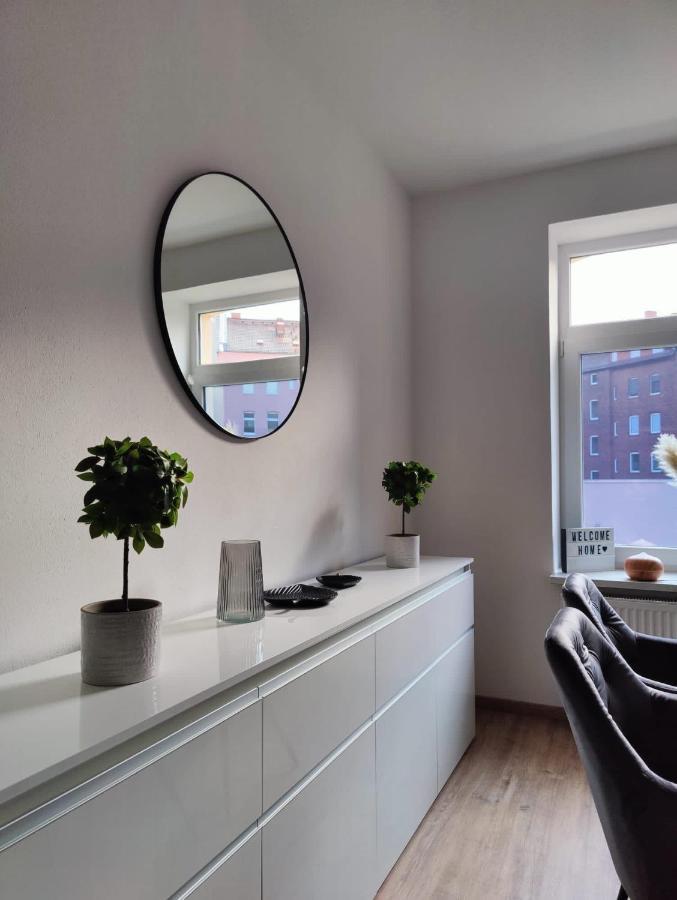 Neu Sanierte Wohnung Mit Balkon Und Stellplatz Эрфурт Экстерьер фото